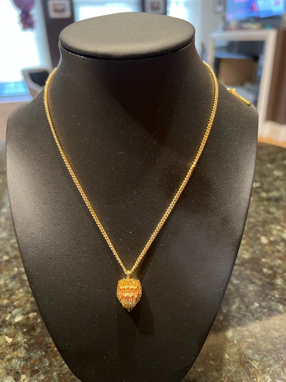 Kurt Geiger Gold Pendant Necklace NWT - Picture 10 of 11